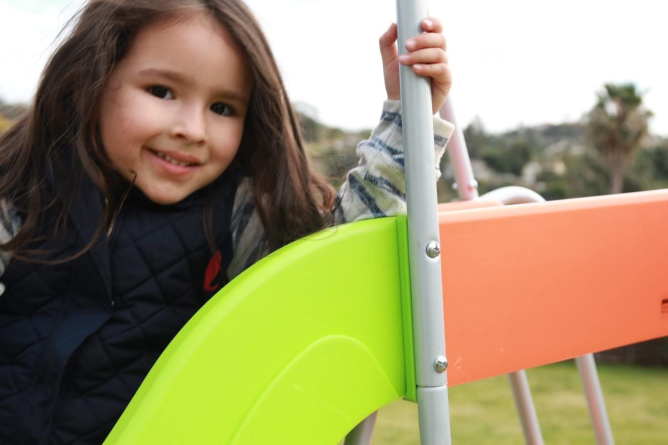 Home Playground Equipment: 10' Indoor/Outdoor Wavy Slide， Ages 3 to 10， 2022 Toy