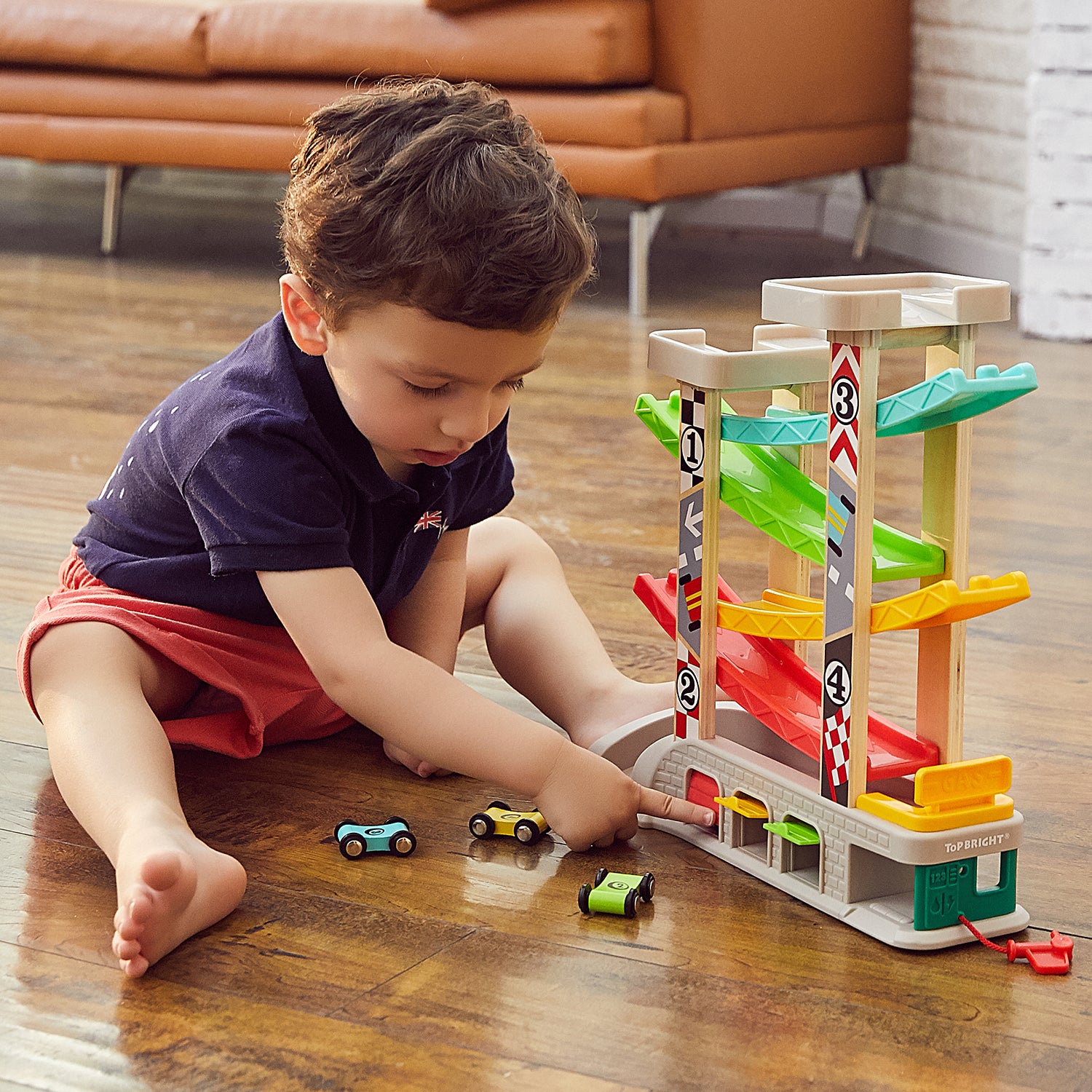 TOP BRIGHT Car Ramp Toy for 2 3 Year Old Boy Gifts， Toddler Race Track Toy for 18 Month Old with 4 Wooden Cars and 3 Car Garage
