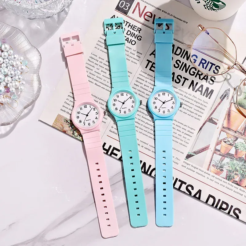 LIUYANGTIAN Fashion Girls Watch Simple Exam Quartz Watch Silicone Strap Small Arabic Quartz Wristwatches for Women Student Ladies