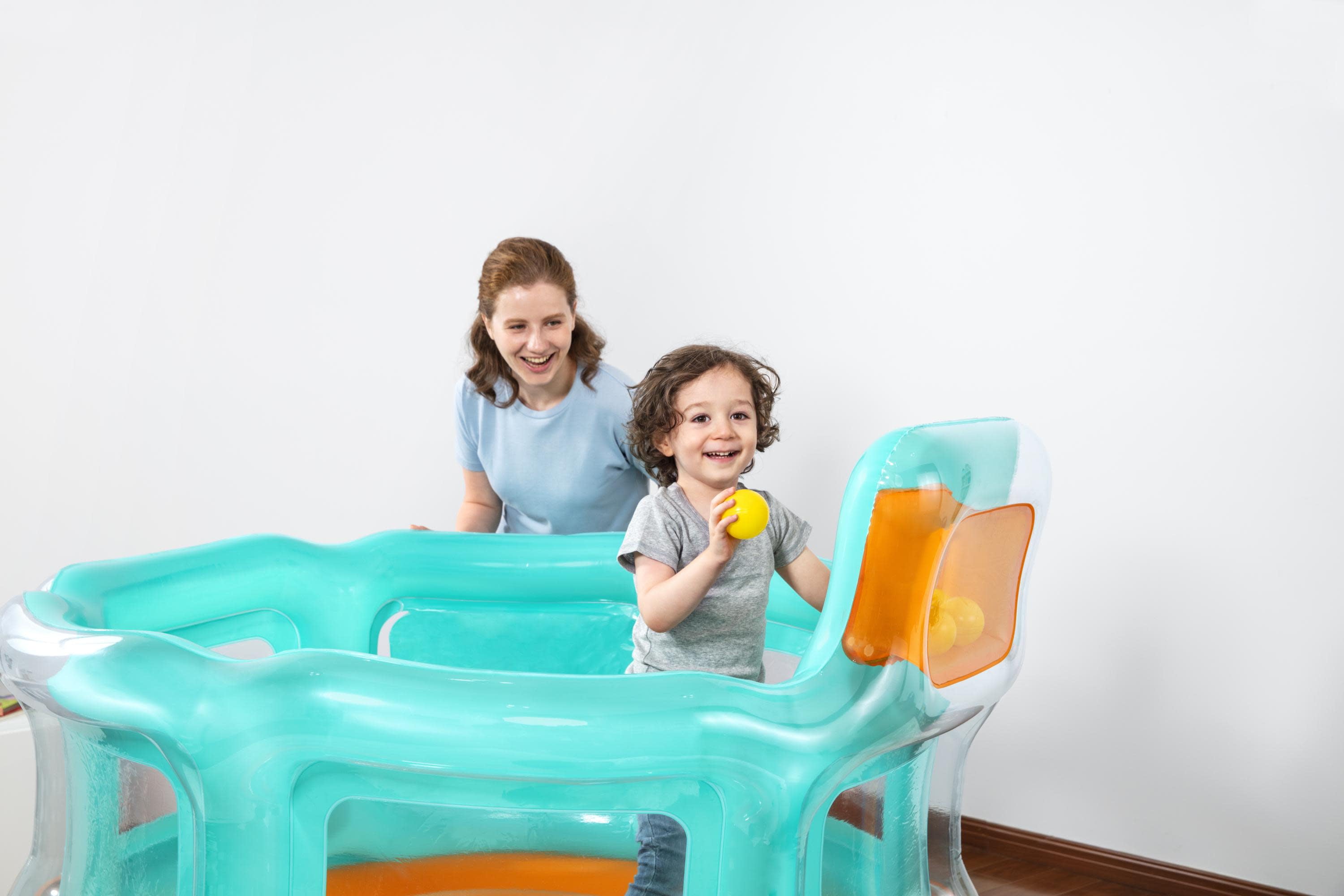 Bestway Hops 'N Hoops Bouncer， 6 Play Balls Included