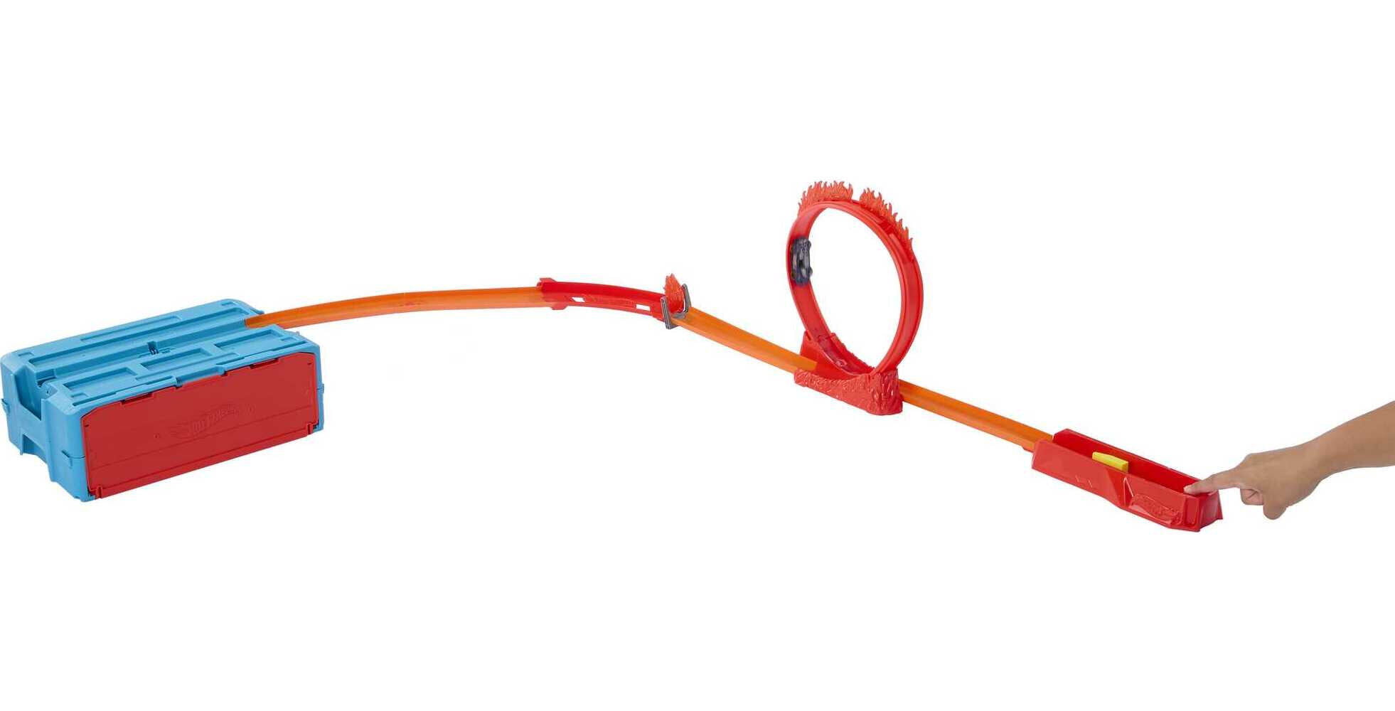 Hot Wheels Track Builder Flame Stunt Pack， Toy Car and Storage Container (16 Track Pieces)