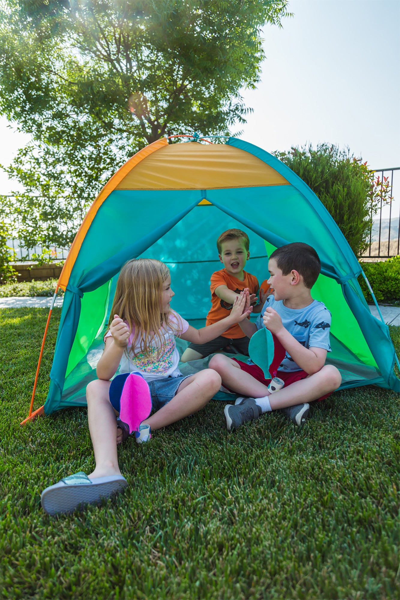 Pacific Play Tents Super Duper II Dome Tent