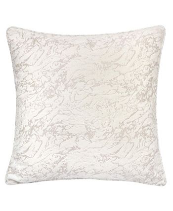 Homey Cozy Amelia Velvet Throw Pillow， Cloudy Dream