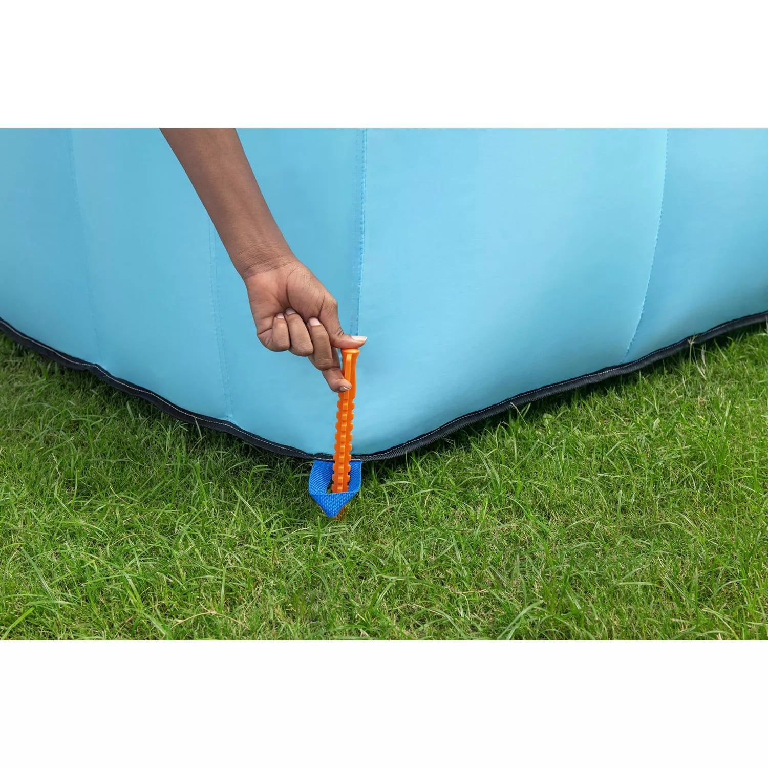 Up， In and Over Wonder Hoops 10' Inflatable Bounce House Park with Basketball and Slide. 126