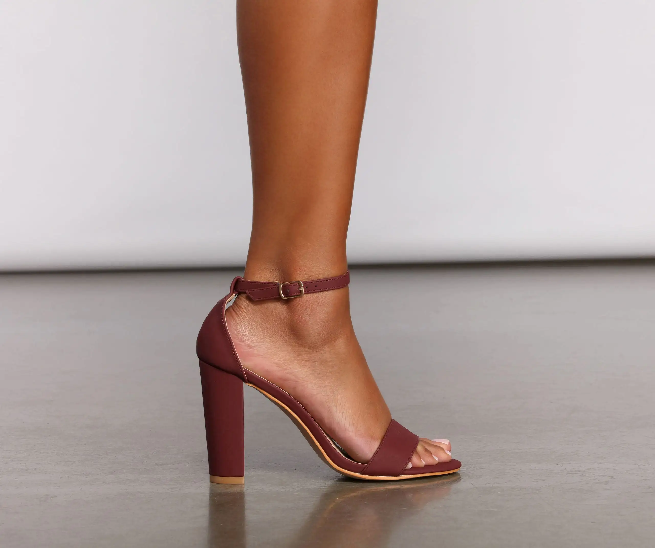 Feeling Fab Faux Nubuck Heel