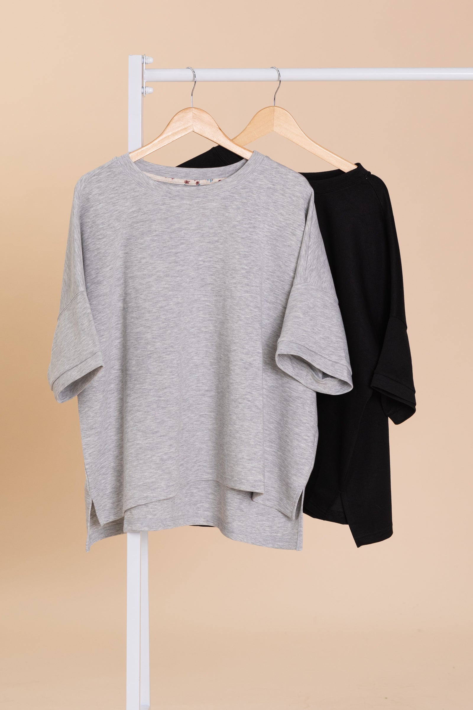 Soft Scuba Sleeve Tee With Slits
