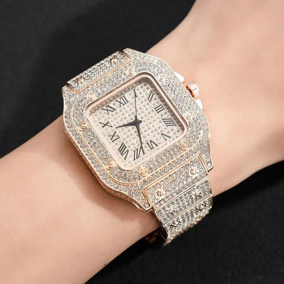 LIUYANGTIAN Luxury Casual Women Quartz Diamond Setting Wristwatch Waterproof Women Watch for Female Watches Alloy Wrist Bracelet Classic