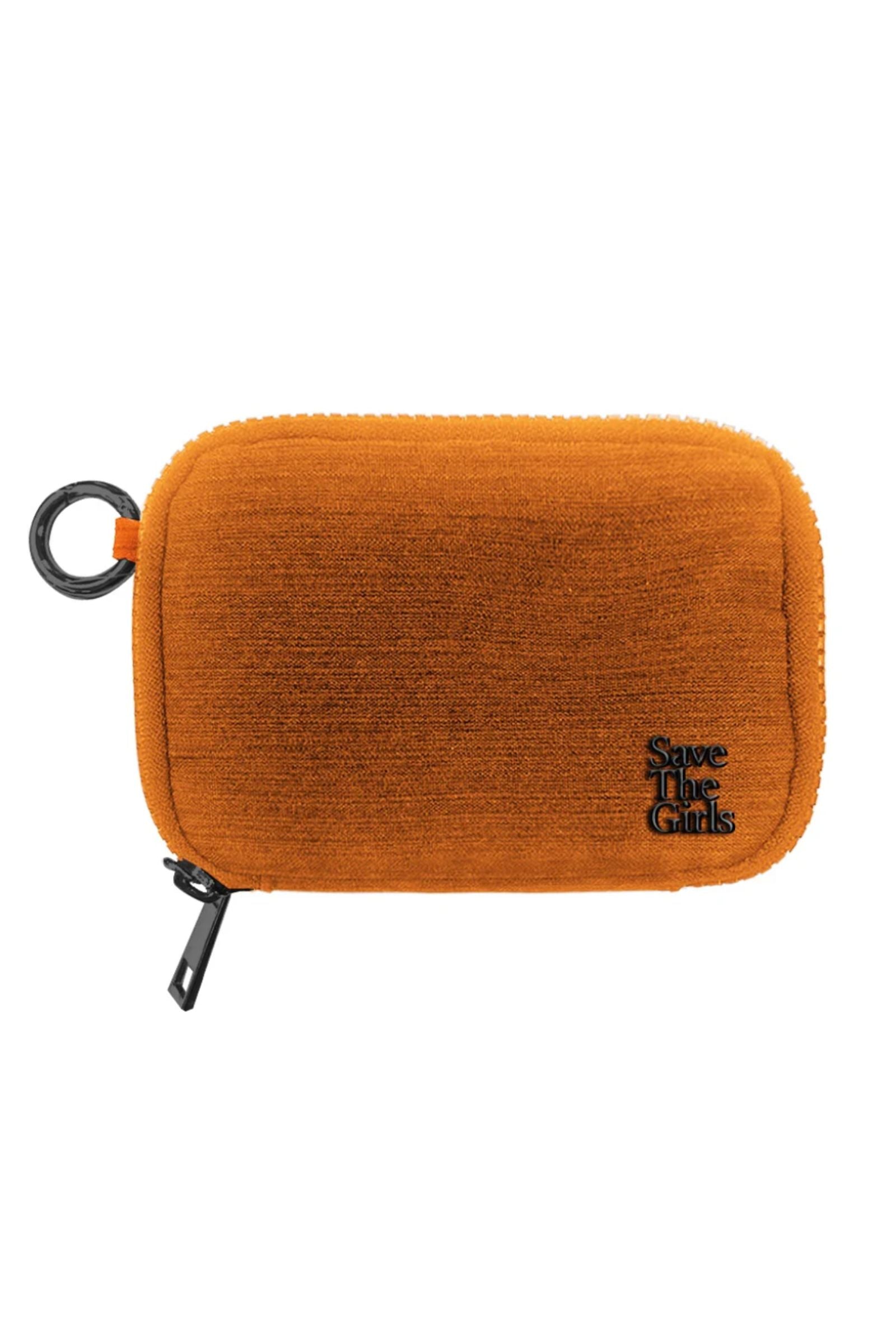 PRE-ORDER Active Recycled RFID Double Pouch shipping apx 4/30