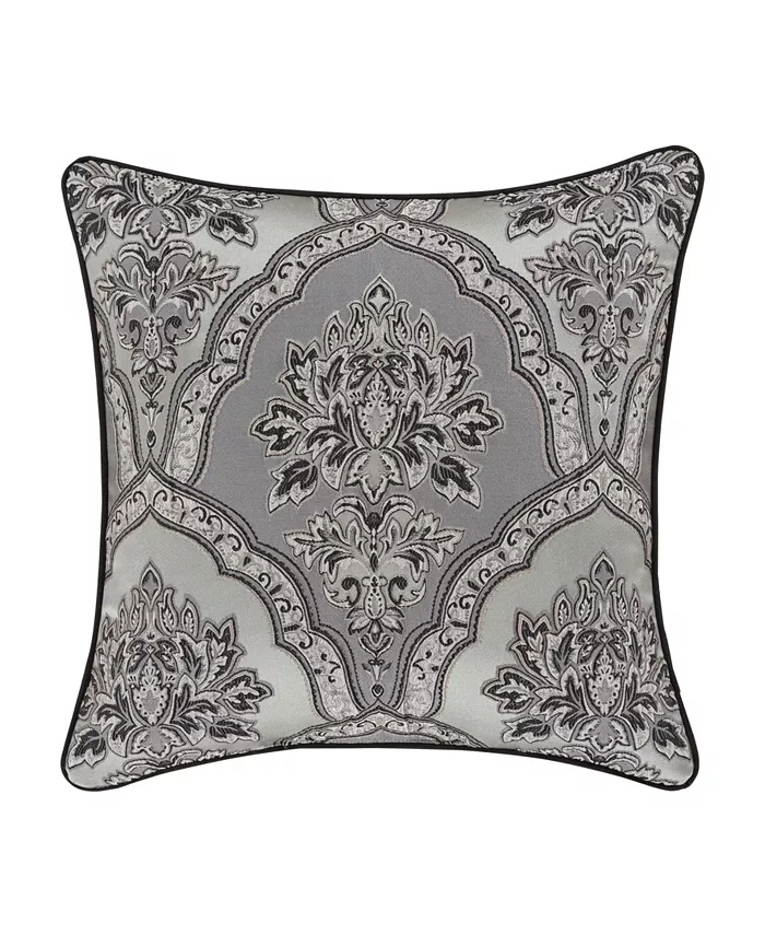 J Queen New York Silverstone Decorative Pillow， 20