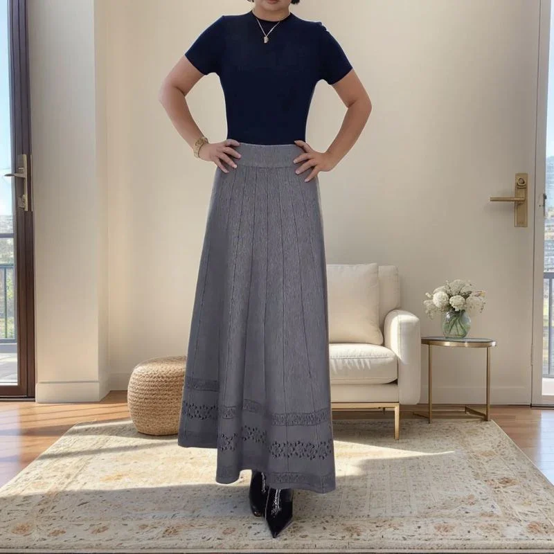 Saia Gutierez™ com Corte Plissado / Elegância Clássica para Momentos de Estilo e Conforto!