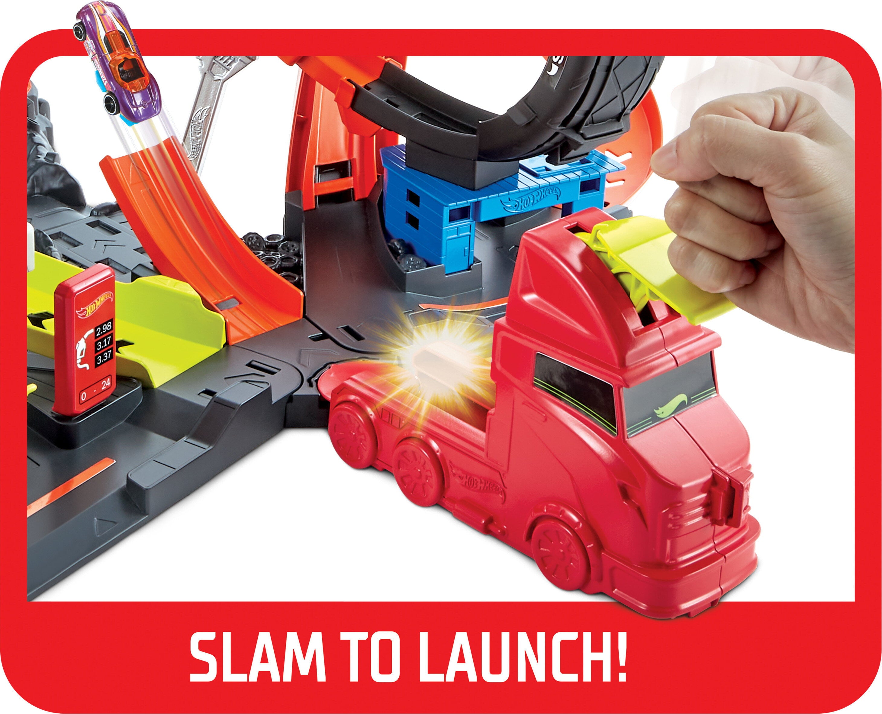 Hot Wheels City Toxic Gorilla Slam Playset and 1:64 Scale Toy Car with Lights and Sounds