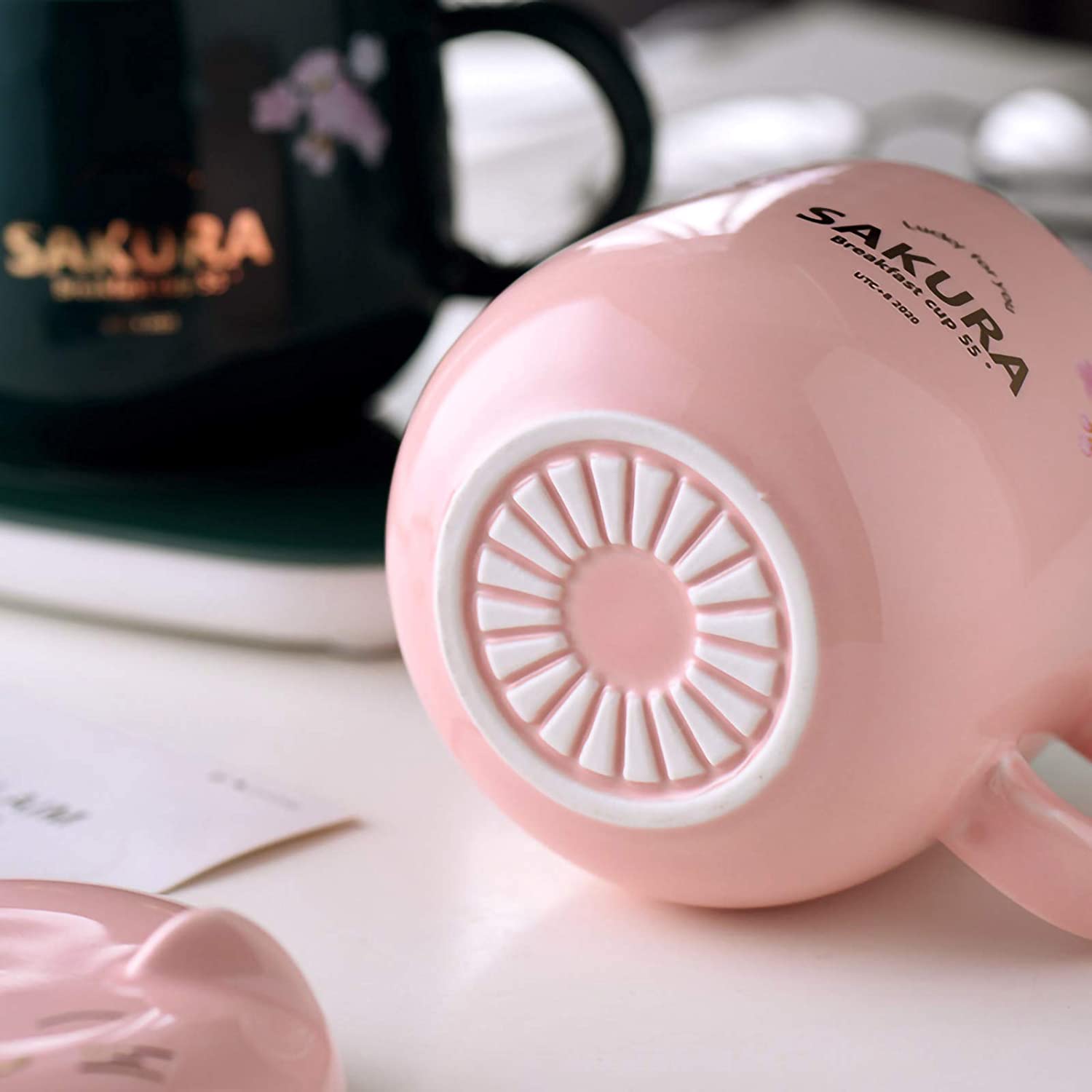 Coffee Mug Warmer for Desk， Coffee Cup Warmer with Auto Shut Off for Home Office， Smart Electric Warmer Plate for Warming Coffee， Milk and Tea-Pink