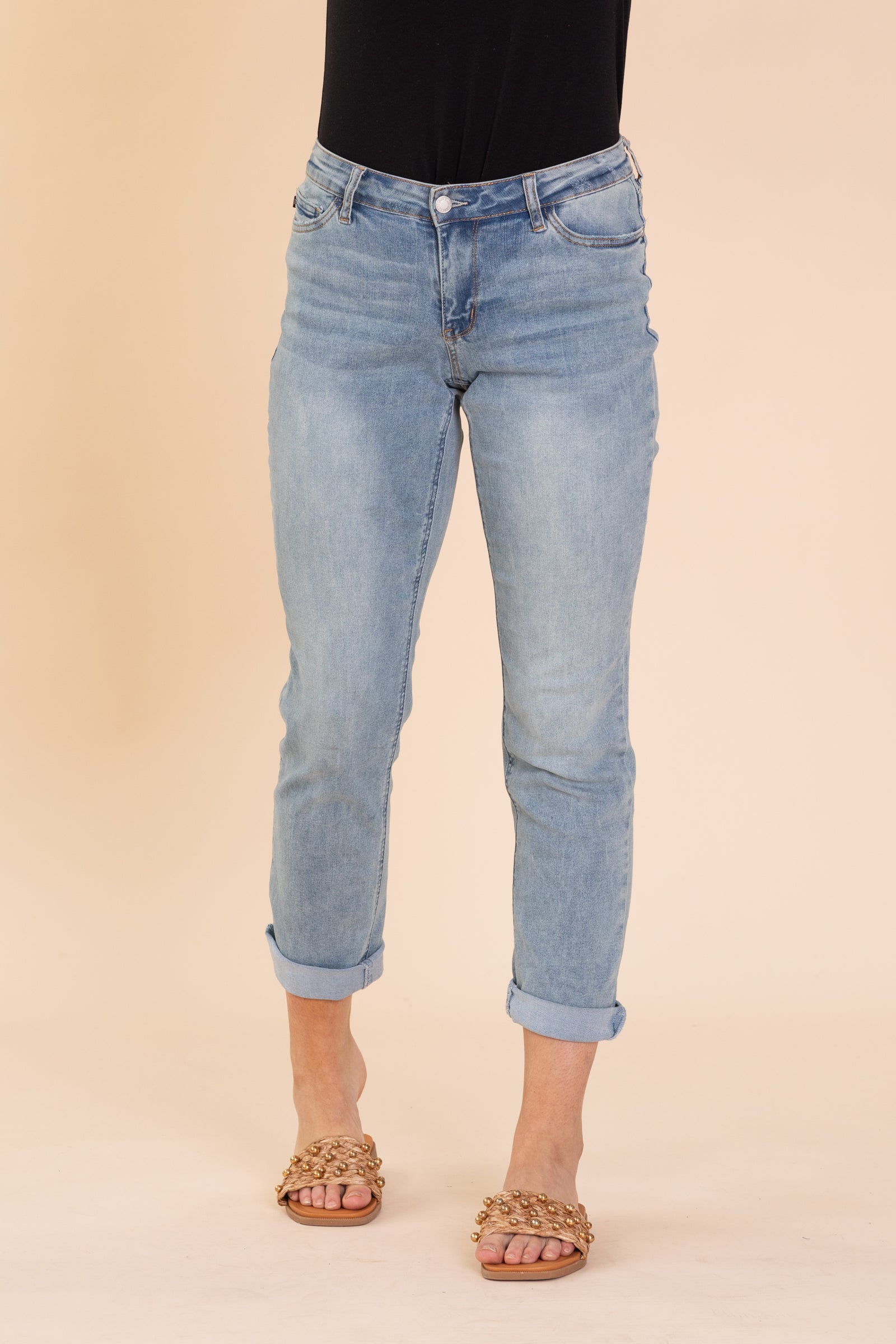 Judy Blue V-Front Cool Denim Boyfriend Jean
