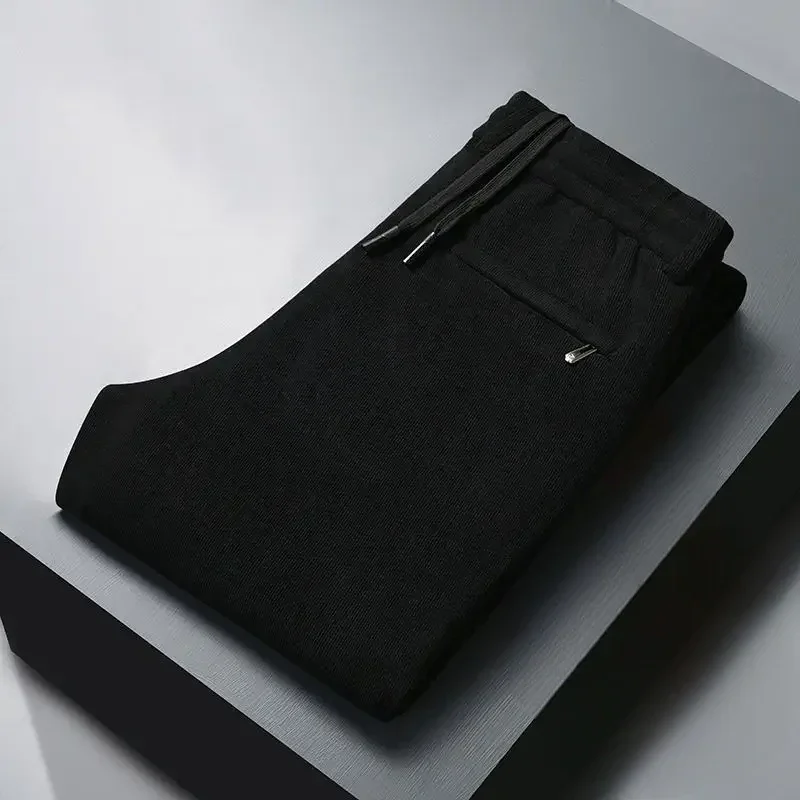 Calça Winston™ em Veludo Cotelê com Cintura Elástica / Um Esporte Fino Versátil com Conforto Térmico e Liberdade!