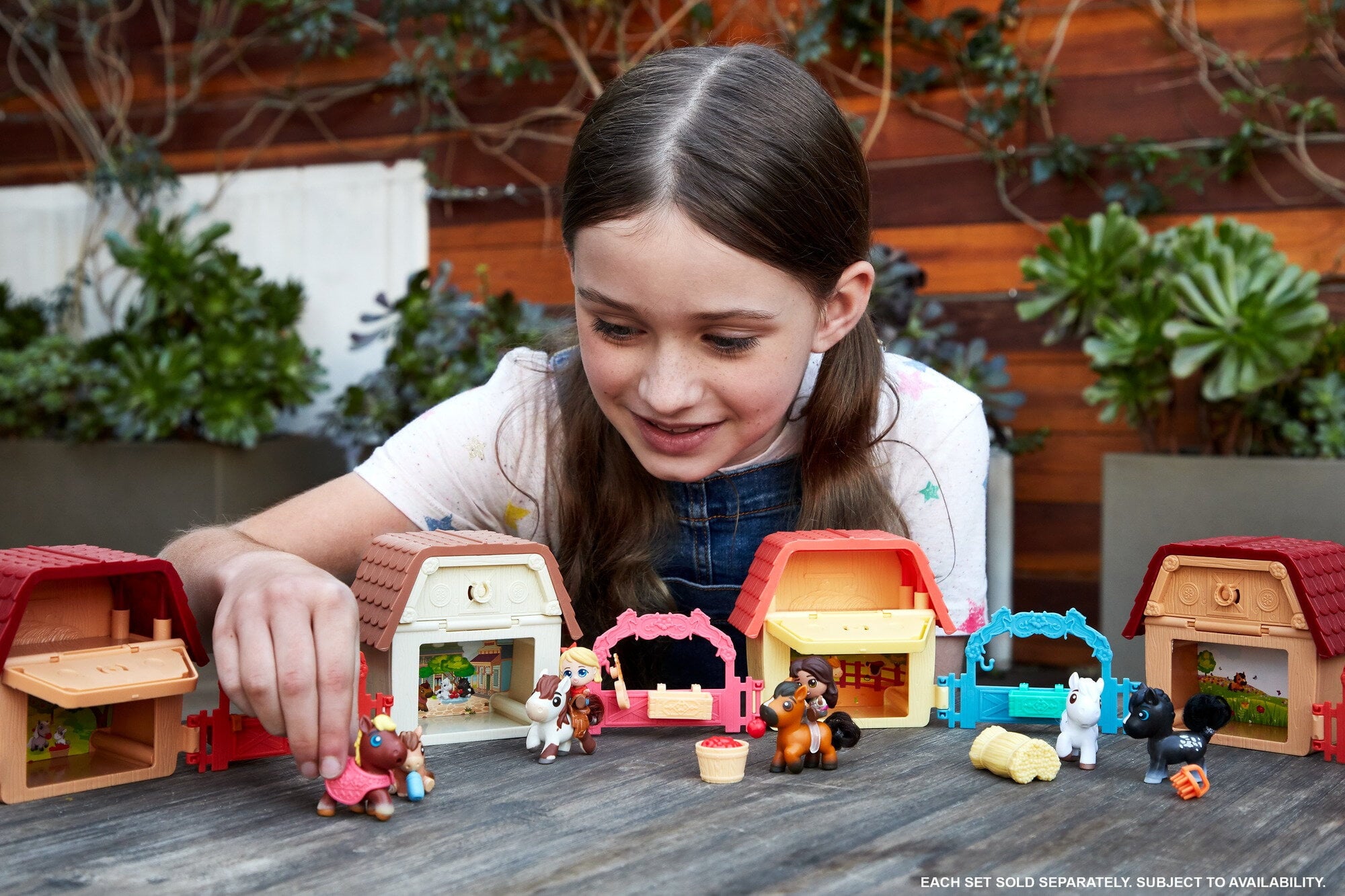 Spirit Untamed Surprise Mini Horse & Friend with 3 Accessories, Blind Box, 3 & Up (Character May Vary)