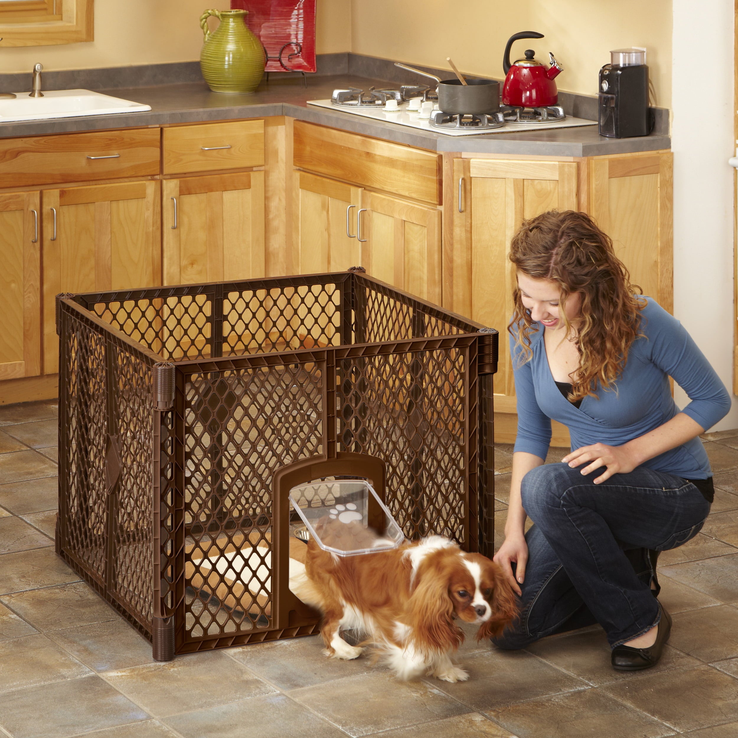 North States MyPet Petyard Passage 4 Panel Plastic Dog Playpen， Indoor Outdoor， Brown
