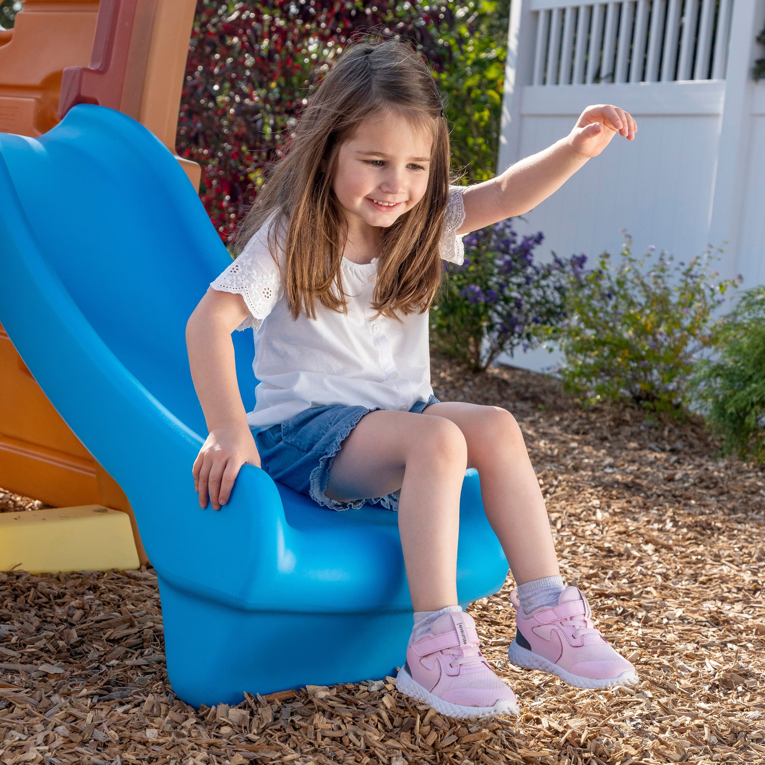 Step2 Play Up Double Slide Climber， Toddlers