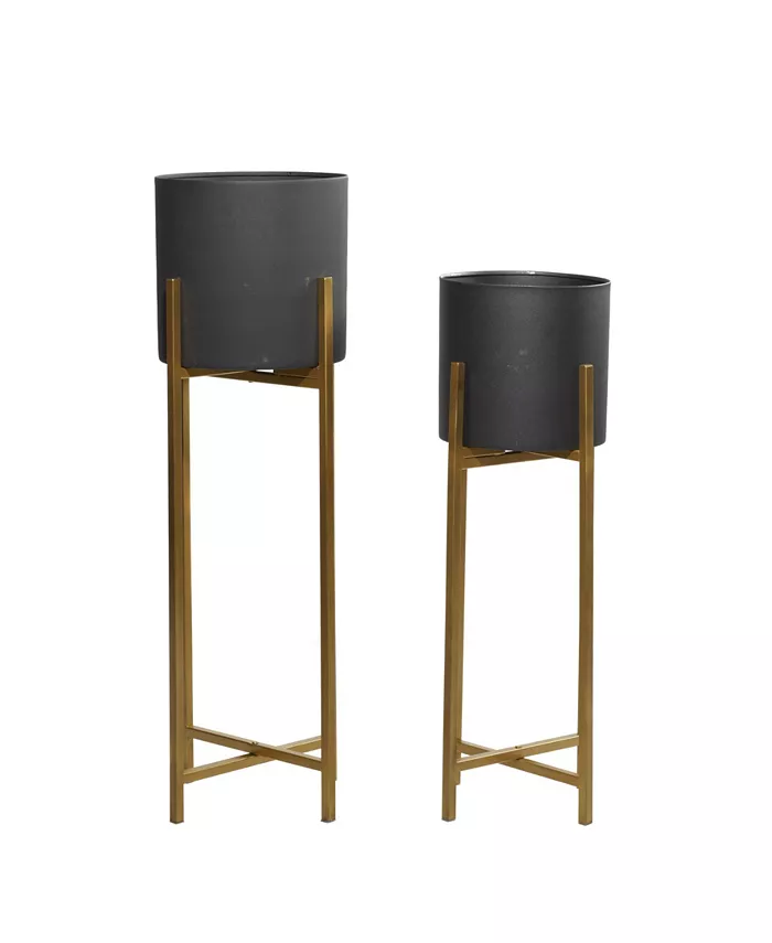 Rosemary Lane Set of 2 Black Metal Contemporary Planter， 30
