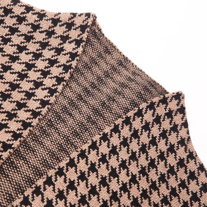 Cardigã Donatello™ Design Italiano/ Elegância Masculina em Tricô Houndstooth!