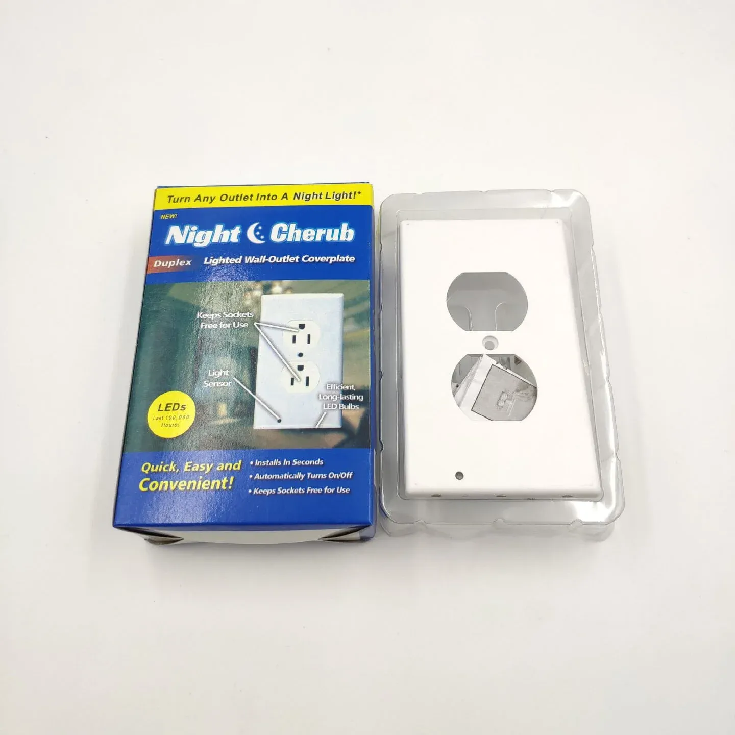 🔥 BIG SALE - 48% OFF🔥Outlet Wall Plate With Night Lights-No Batt