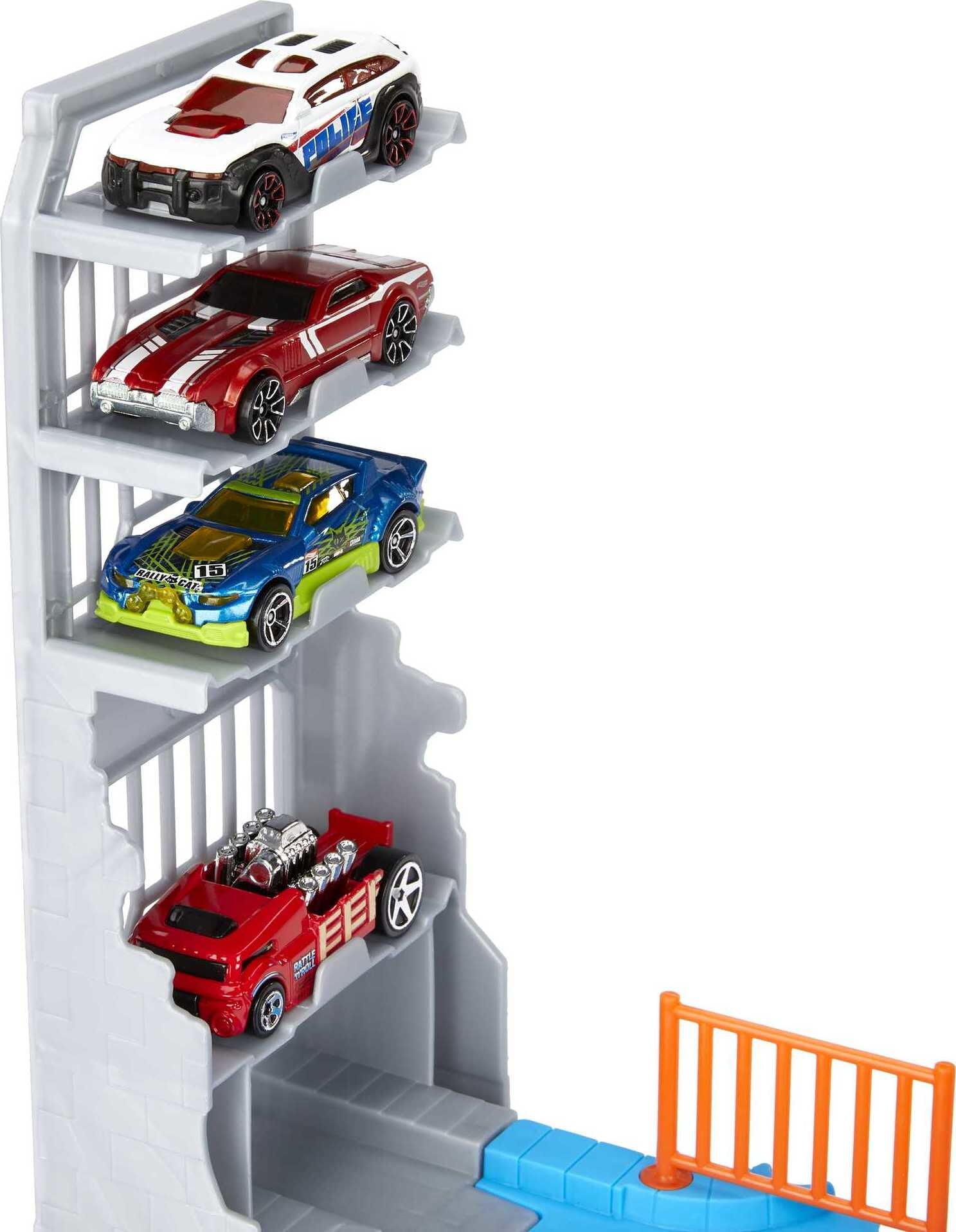 Hot Wheels Air Attack Dragon Track Set， Motorized Robo Dragon with 1 Toy Car in 1:63 Scale