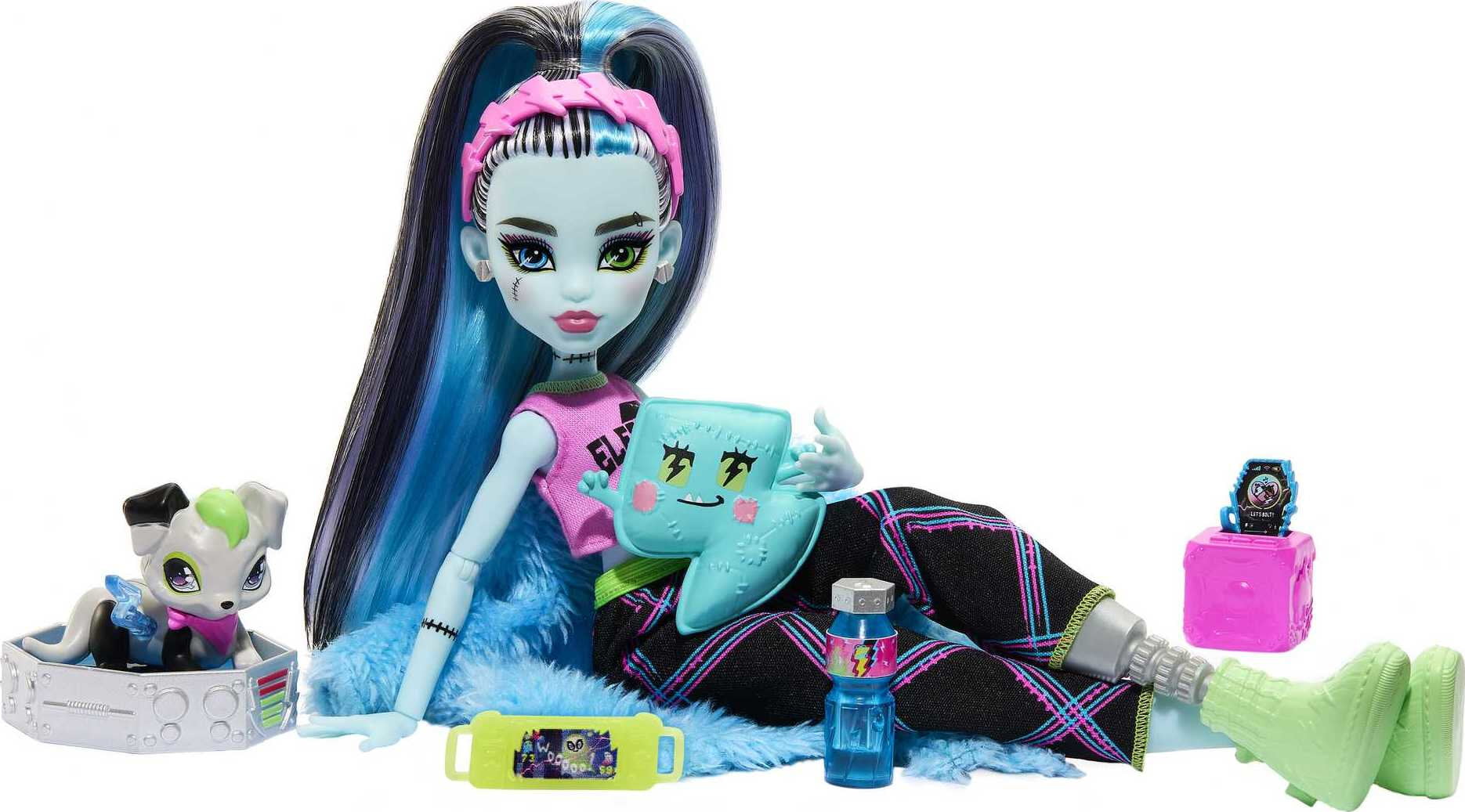 Monster High Frankie Stein Fashion Doll and Accessories, Creepover Party Set with Pet