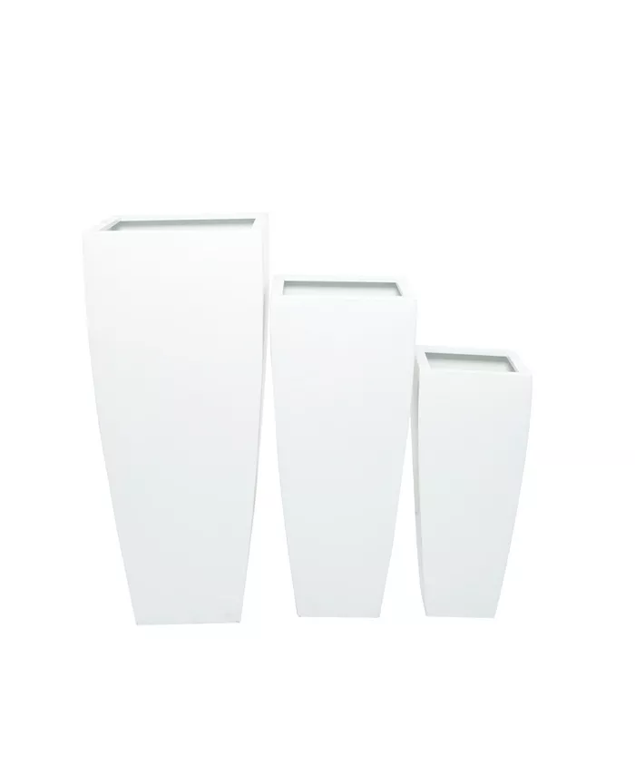 Rosemary Lane White Metal Indoor Outdoor Light Weight Planter with Tapered Base and Fluted Design Set of 3