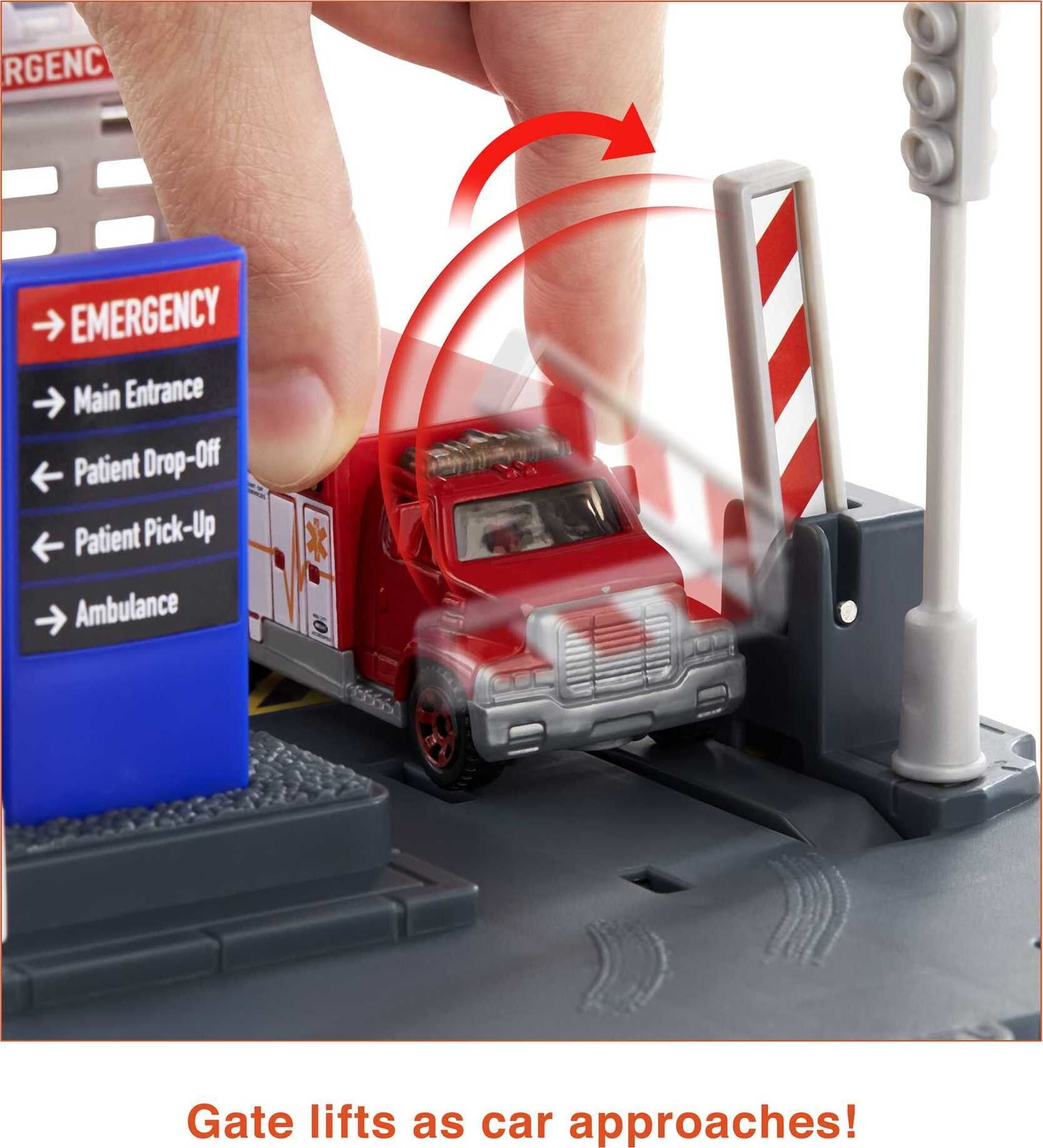 Matchbox Action Drivers Rescue Truck Vehicle Playset (14 Pieces)