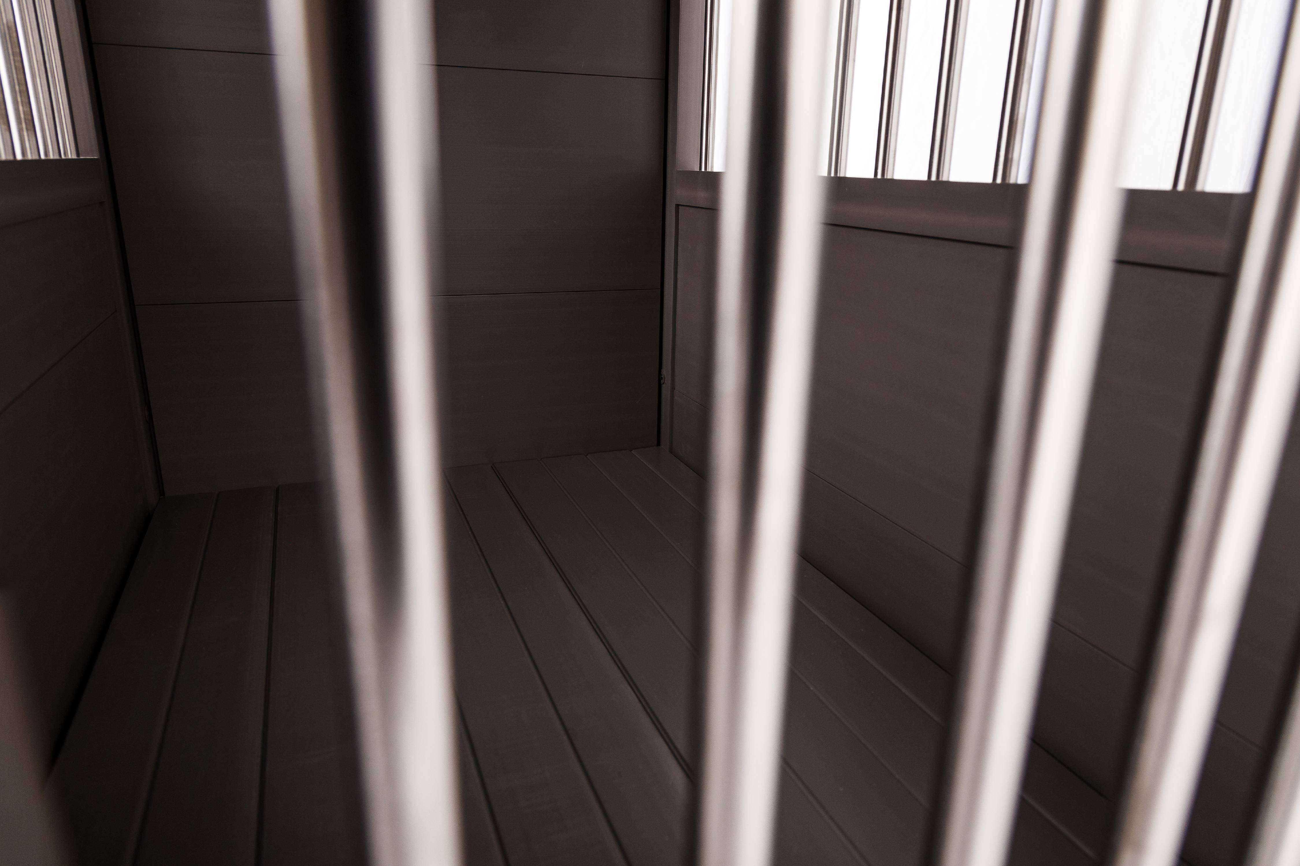 ECOFLEX Dog Crate End Table - Grey Medium