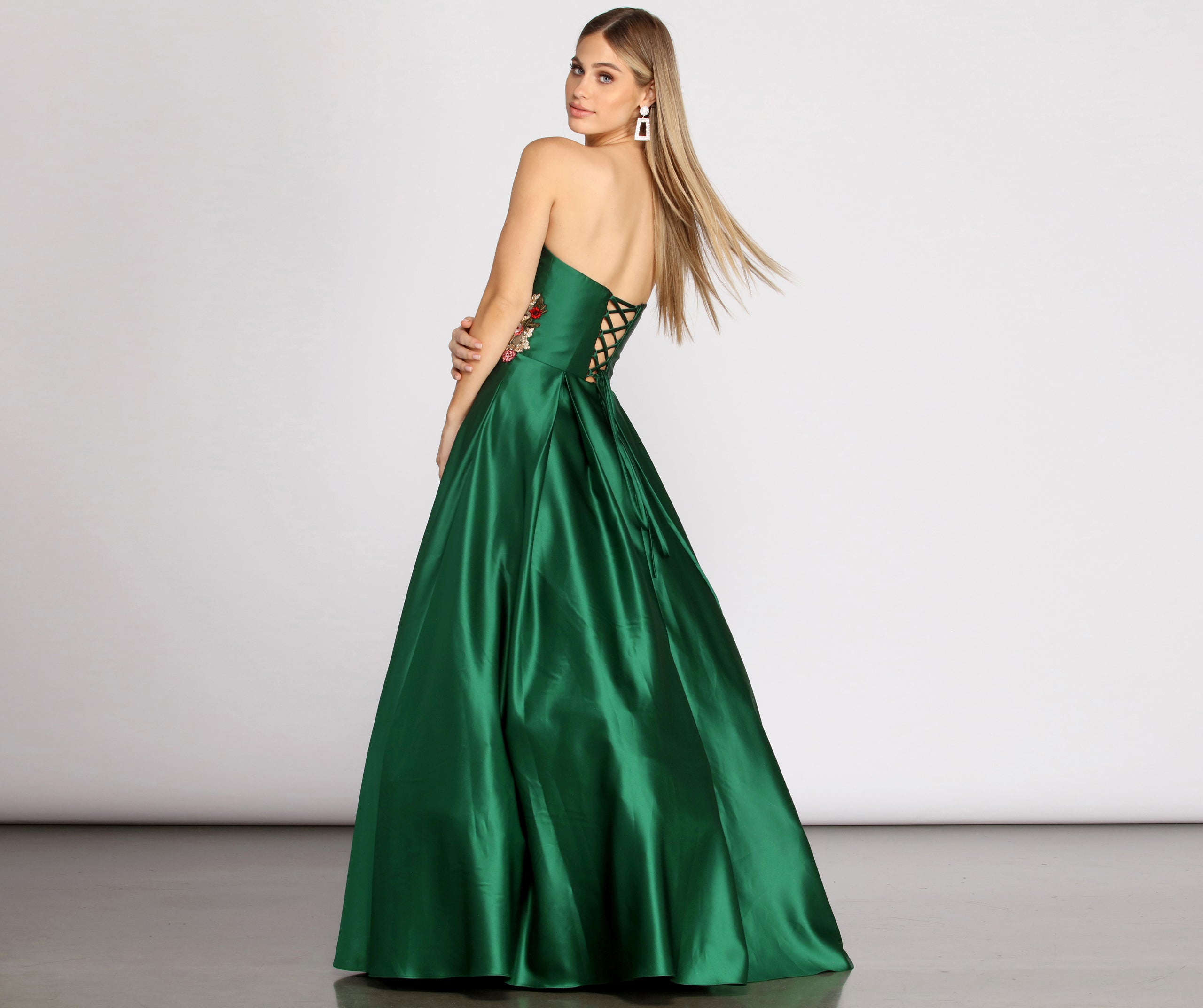 Belle Sweetheart Floral Applique Ball Gown