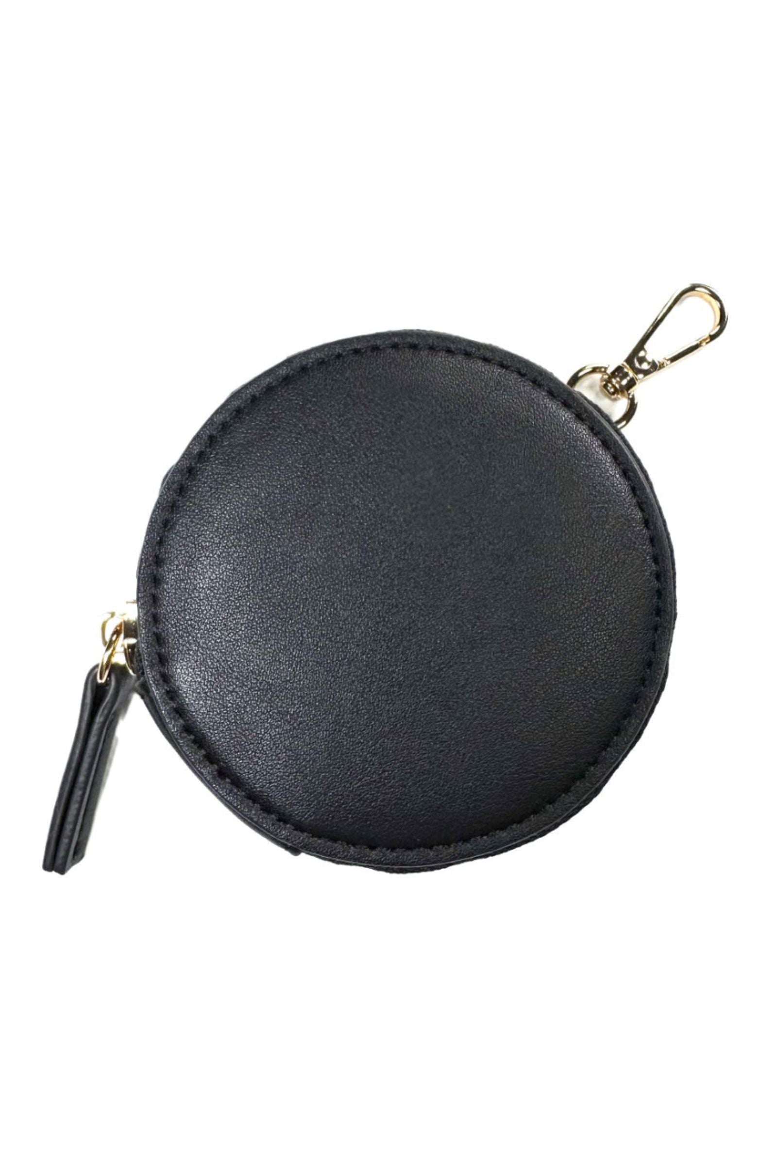 PRE-ORDER Round Pouch shipping apx 4/30