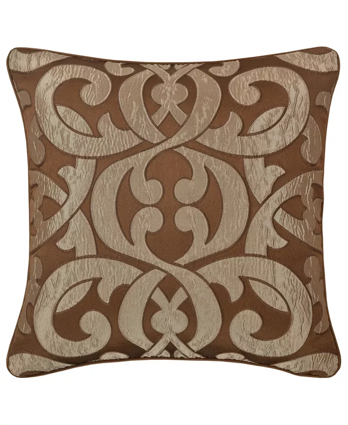 J Queen New York La Boheme Square Decorative Pillow， 20