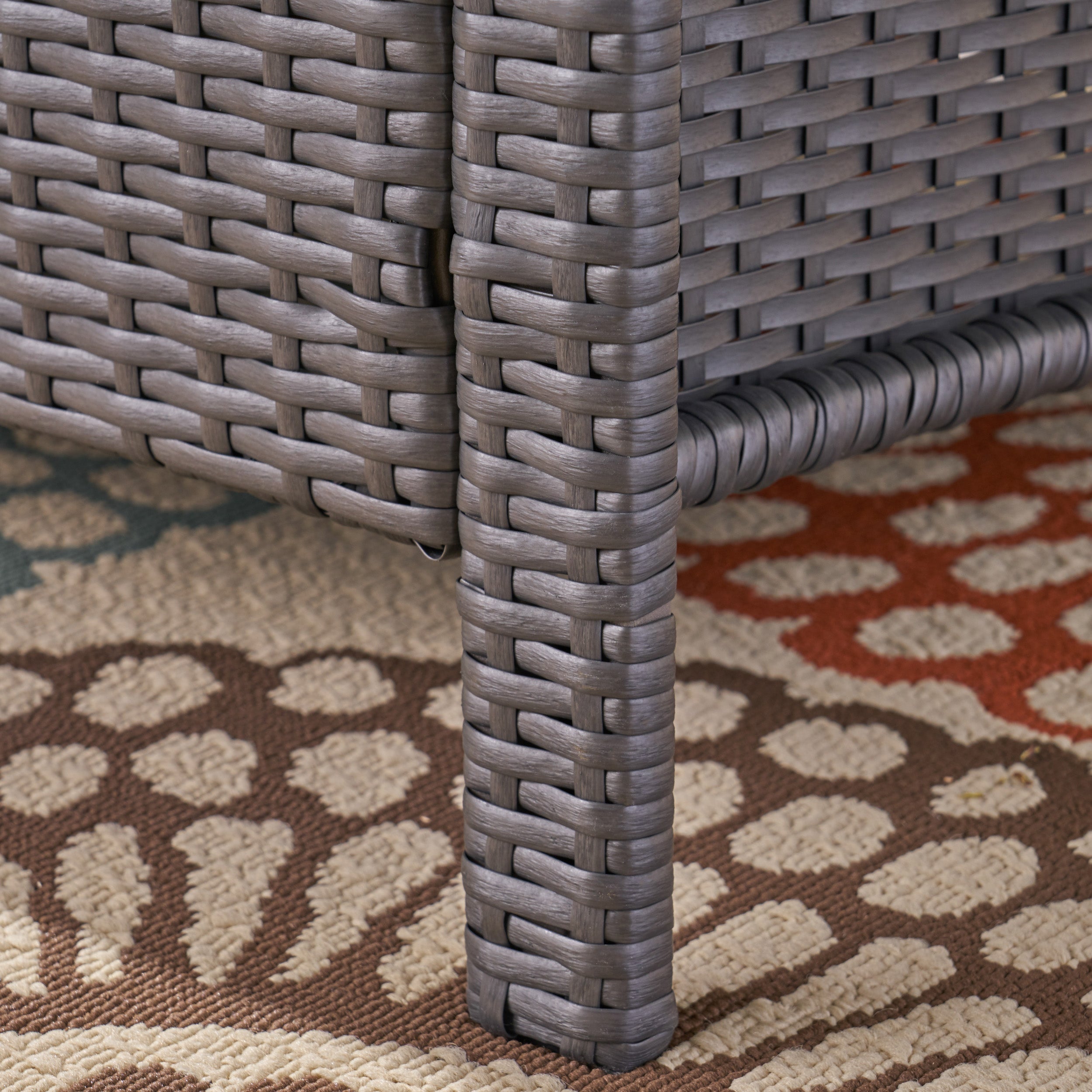 Laiah Outdoor 4 Seater Wicker Chat Set with Fire Pit