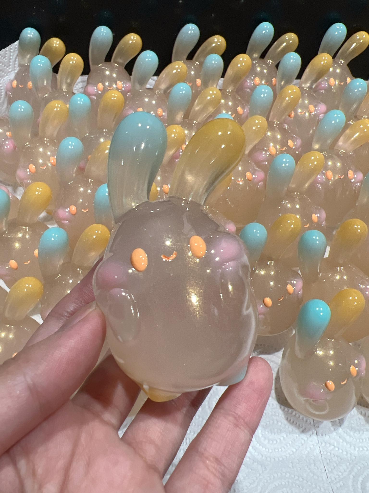 Ngaew Shiny bubble by Ngaew Ngaew