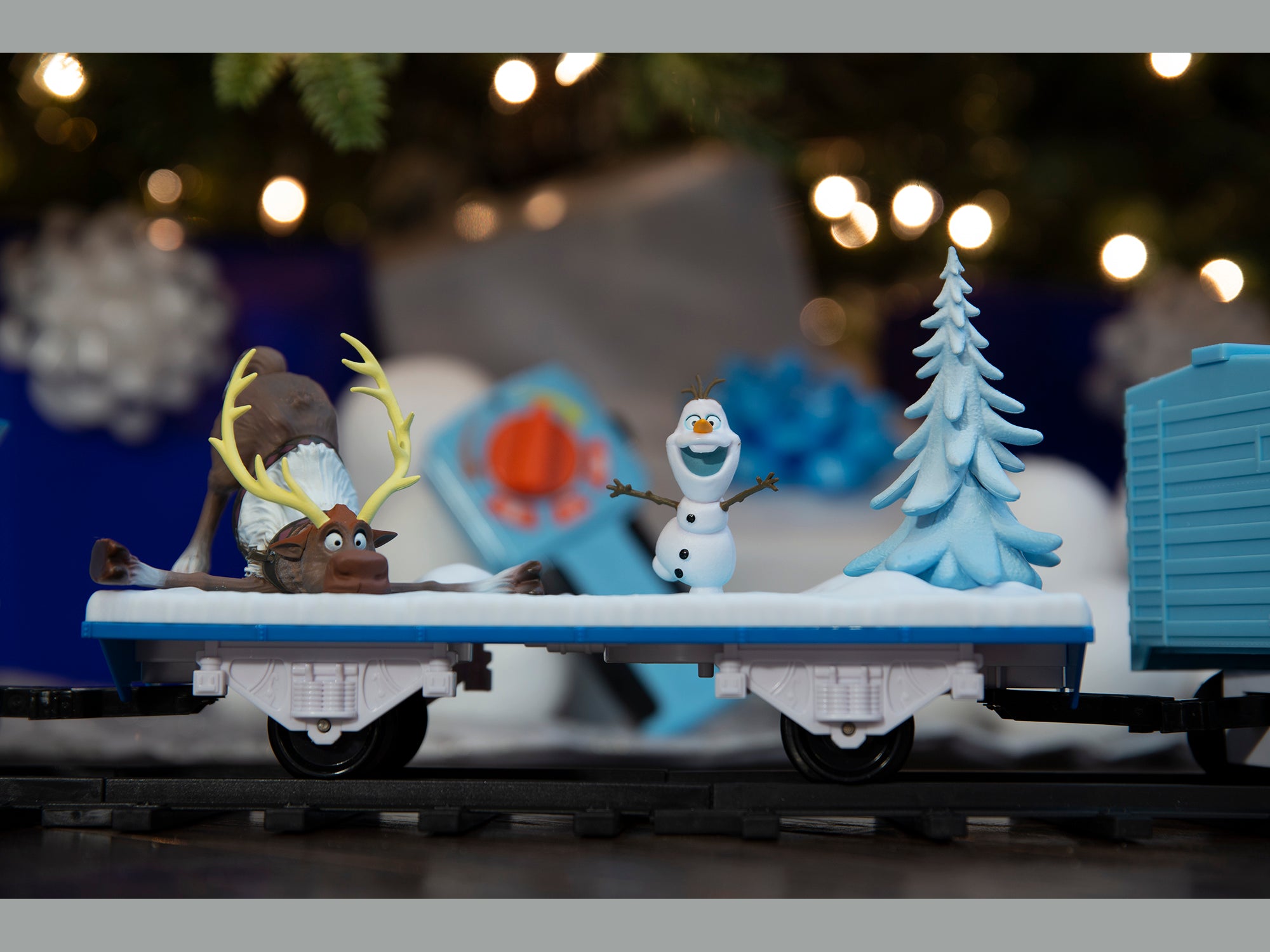 Disney Frozen Battery Operated Train Set with Remote Control