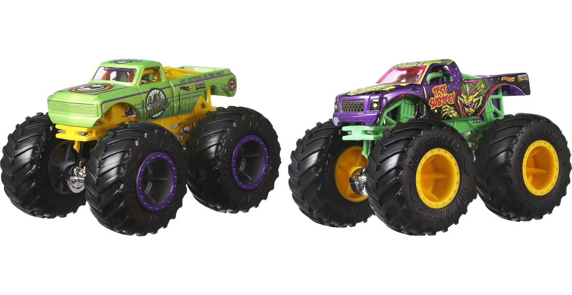Hot Wheels Monster Trucks Demolition Doubles， Set of 2 Toy Trucks (Styles May Vary)