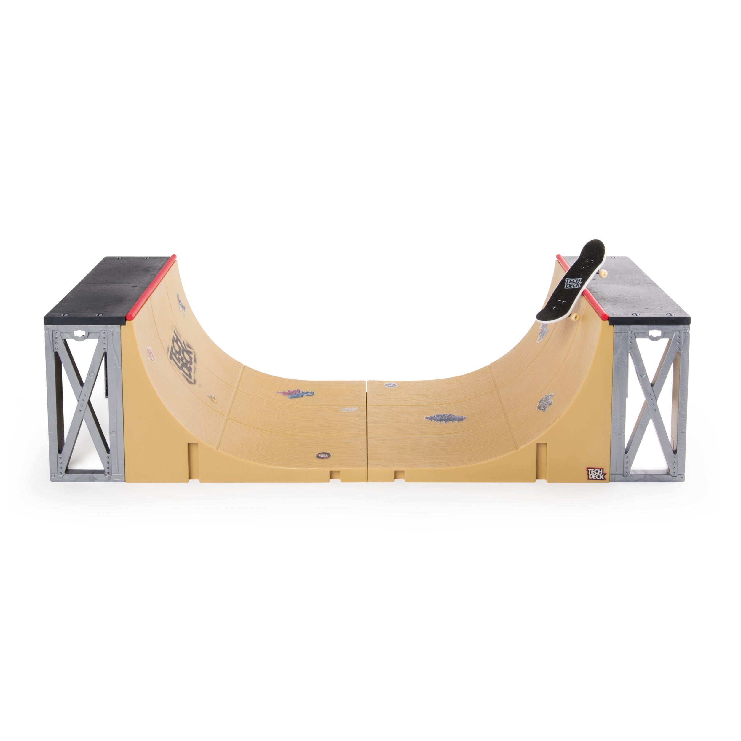 Tech Deck - Ultimate Half-Pipe Ramp and Exclusive Primitive Pro Model Finger Board， Cars and truck， Ages 6 and Up