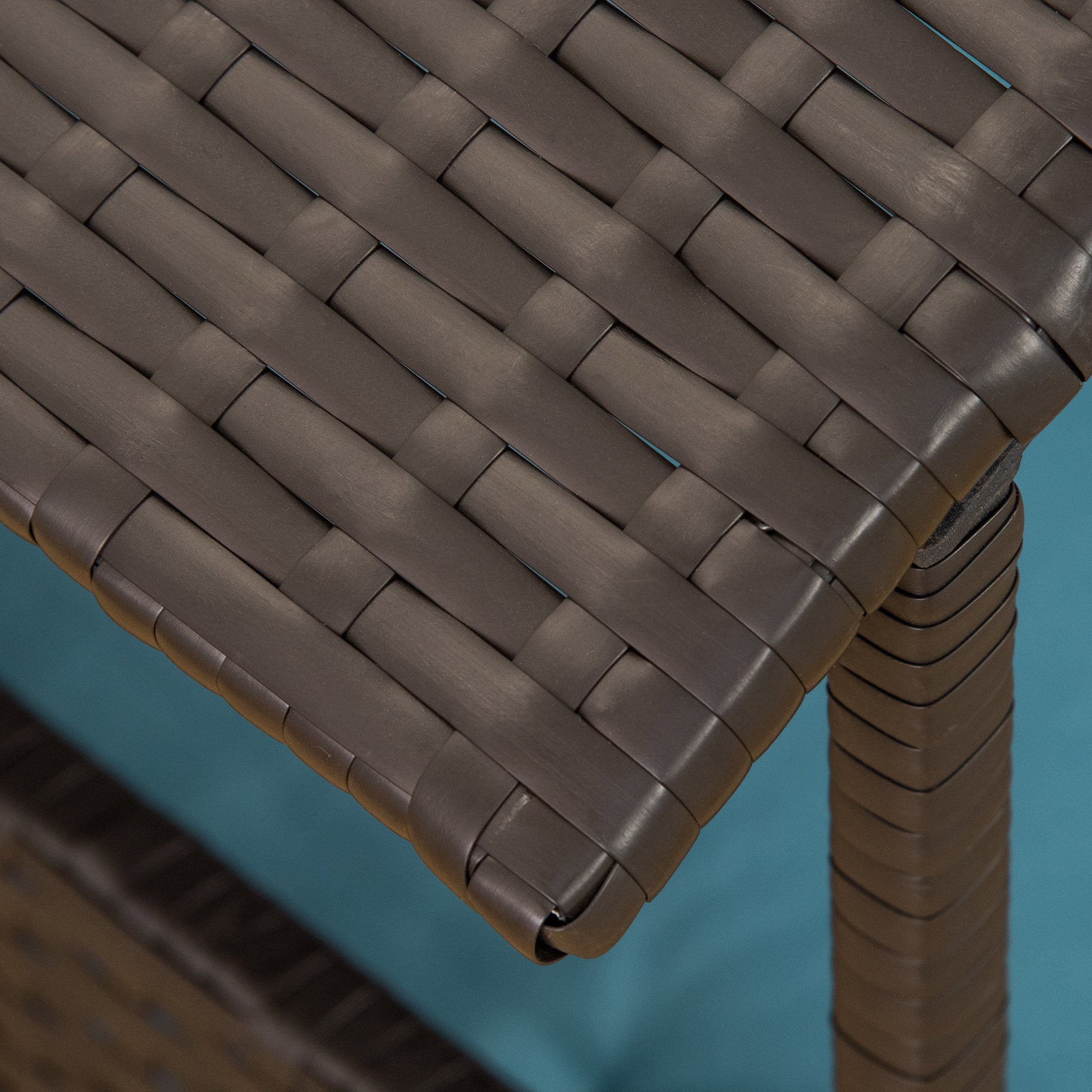 PawHut Wicker Dog Bed Patio Rattan Pet Furniture with Cushion， Blue