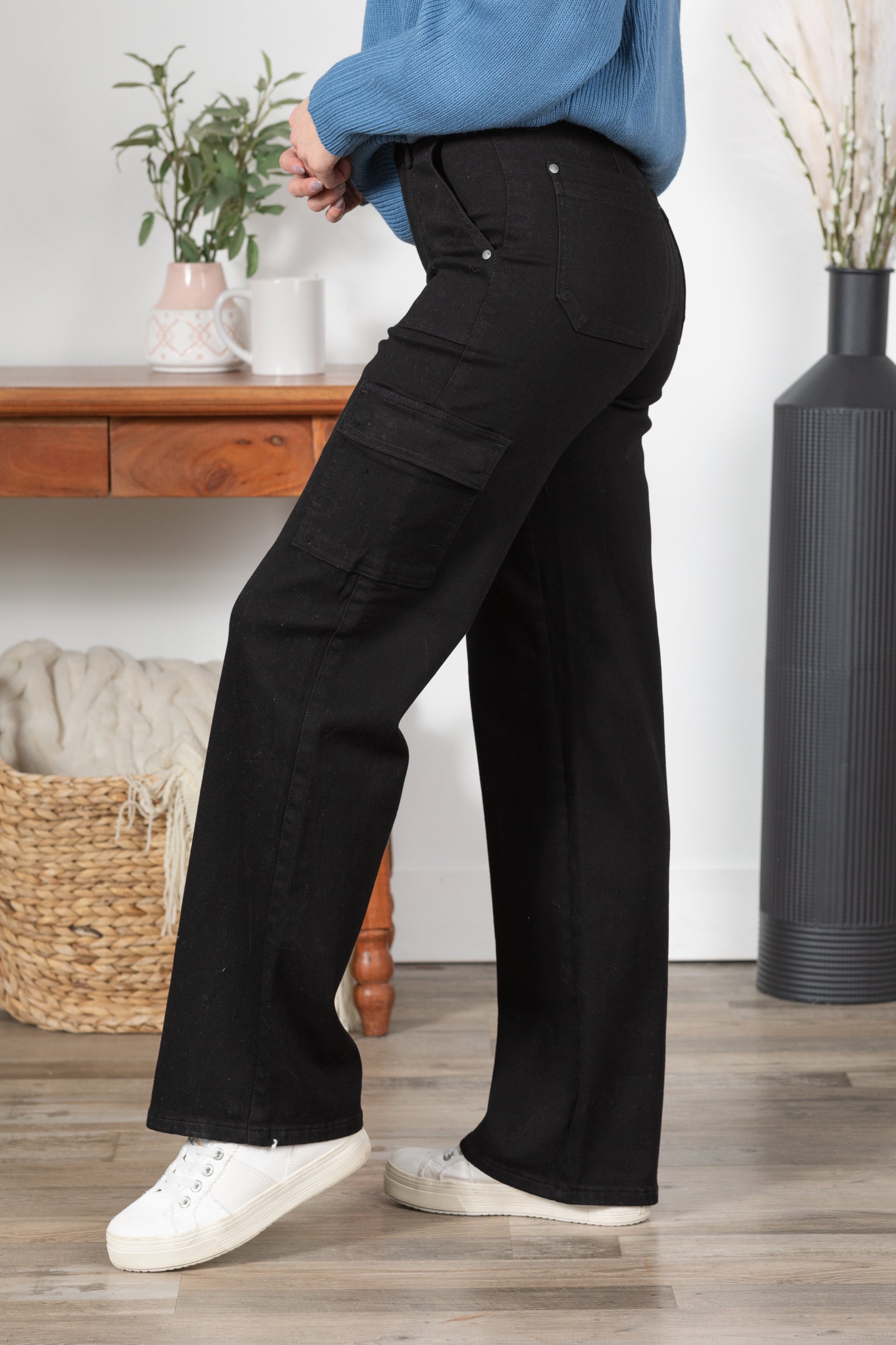 Judy Blue Black Cargo Wide Jeans